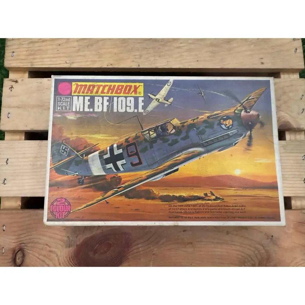 Messerschmitt BF/109.E 1:72 MatchboxPK-17 VTG Seal Model Airplane Kit